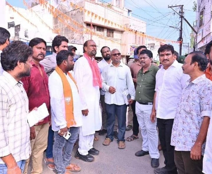 అనకాపల్లి 83వ వార్డులో రూ.5.5 కోట్ల పనులు - Udayam