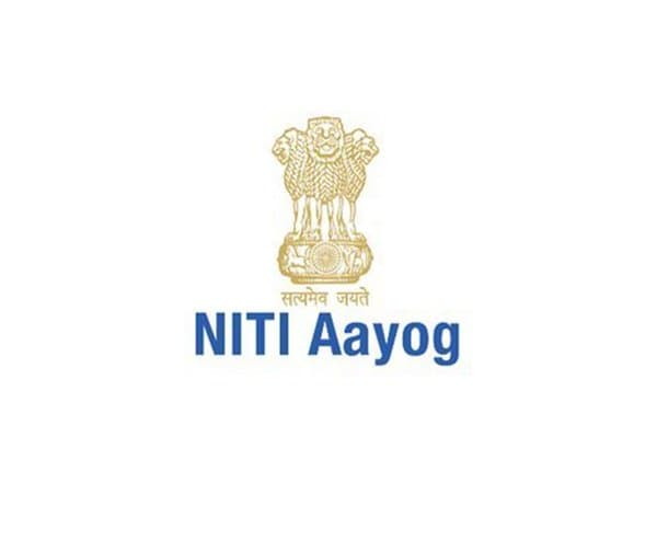 పెట్టుబడుల ఆకర్షణలో గుజరాత్ టాప్
