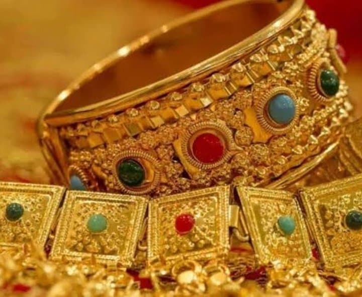 హైదరాబాద్‌లో భారీగా పెరిగిన బంగారం ధరలు