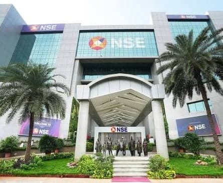 ఐపీవో ధర కంటే దిగువకు ఎన్‌ఎస్‌ఈ షేరు