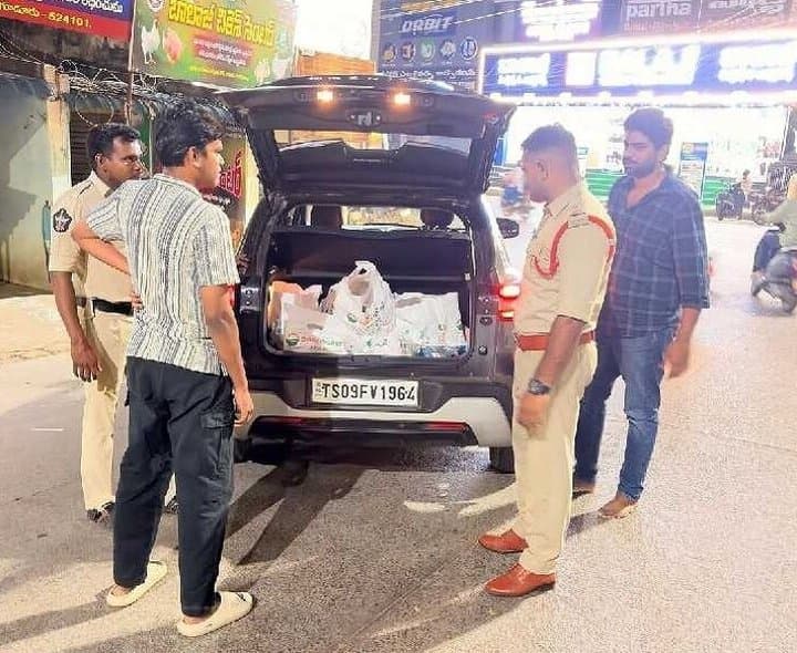 నెల్లూరు జిల్లాలో పోలీసుల తనిఖీలు