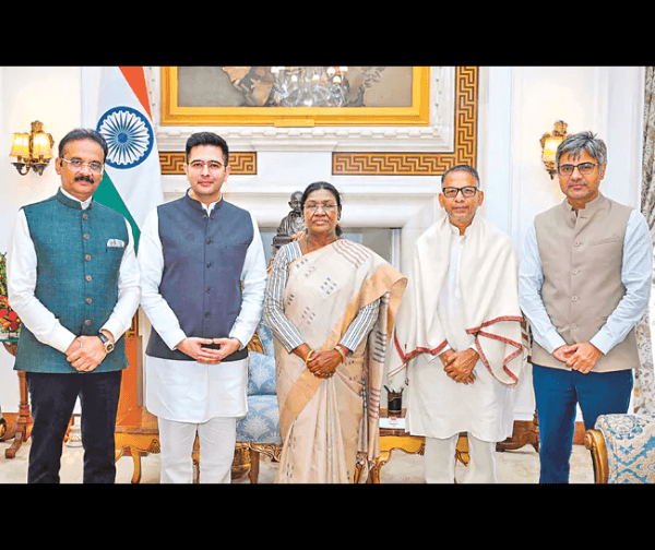 పంజాబ్ రాజకీయ రచ్చ: రాష్ట్రపతికి మాన్ ఫిర్యాదు - Udayam Digital