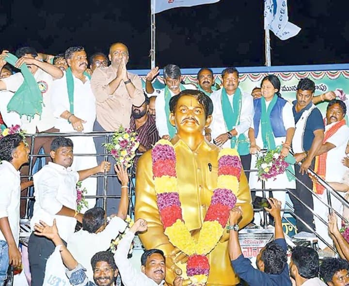 అశ్వారావుపేట: వంగవీటి మోహన రంగా విగ్రహావిష్కరణ