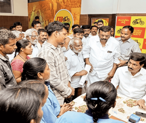 ప్రజా సమస్యల పరిష్కారమే ధ్యేయం: అధికారులకు మంత్రి బీసీ జనార్దన్ రెడ్డి హెచ్చరిక - Udayam Digital