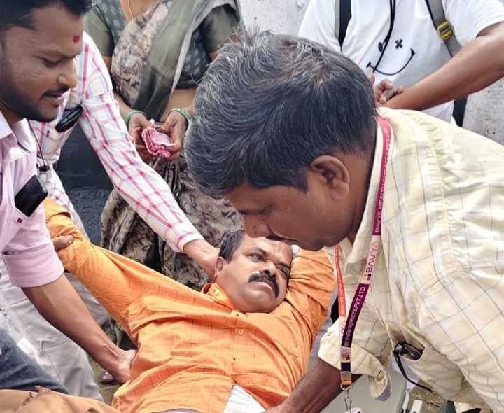 టెక్కలిలో రోడ్డు ప్రమాదం.. వ్యక్తికి గాయాలు - Udayam