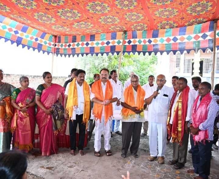 రామలింగేశ్వరస్వామి ఆలయానికి నూతన పాలకవర్గం - Udayam