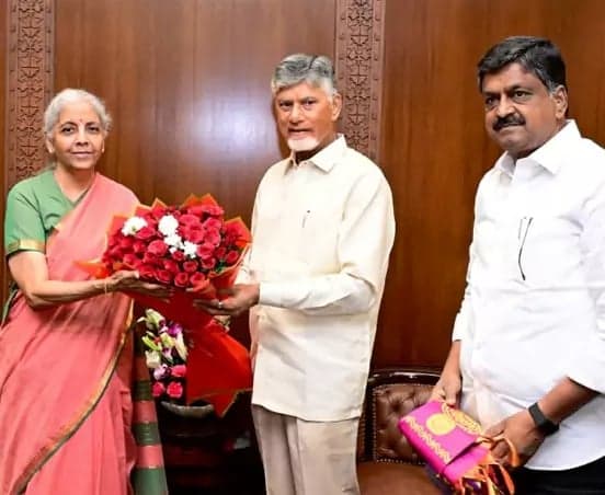 కేంద్రమంత్రులతో సీఎం చంద్రబాబు భేటీ
