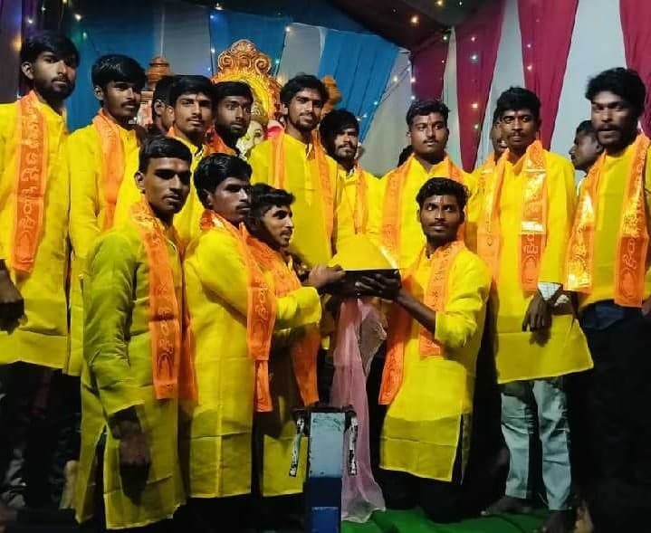 రూ.55,116కు గణేశుడి లడ్డూ - Udayam