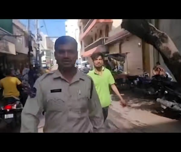 జైలుకు పంపండి.. రౌడీ షీటర్ బీభత్సం! - Udayam Digital