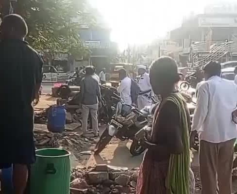 కావలిలో ఆక్రమణల తొలగింపునకు కమిషనర్ రెడీ - Udayam