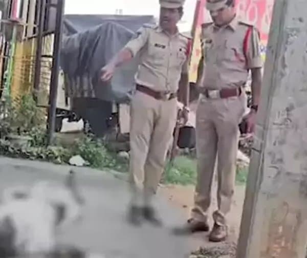 వెయ్యి కోసం వ్యక్తి దారుణ హత్య