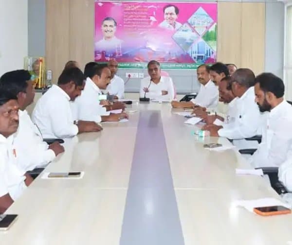 ఓటర్ నమోదుపై హరీష్ రావు కీలక ప్రకటన - Udayam Digital