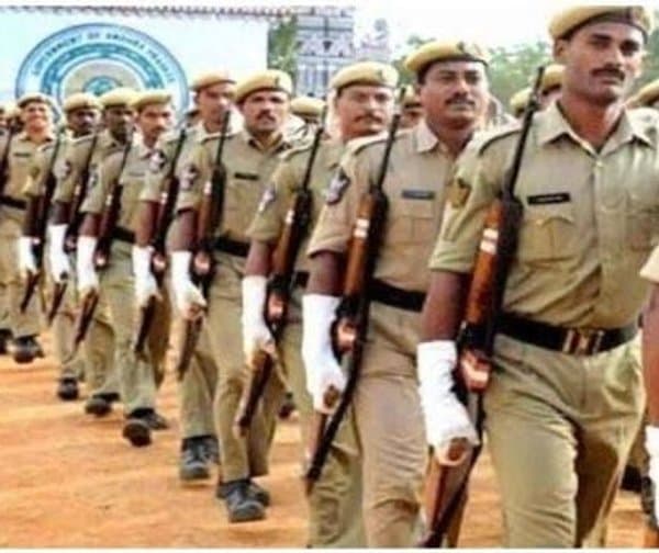 నిరుద్యోగులకు సర్కార్ బంపర్ ఆఫర్ - Udayam Digital
