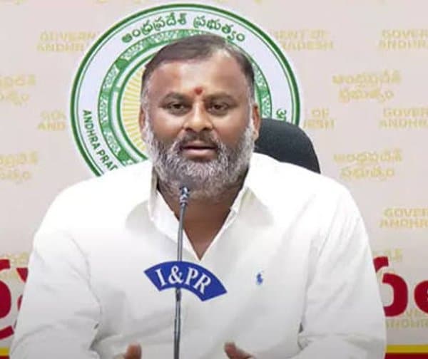 టూరిస్ట్ బస్సులకు ఊరట: పన్ను తగ్గింపు!
