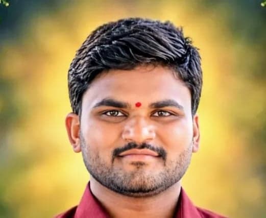 పెళ్లైన 18 రోజులకే నవ వరుడు మృతి - Udayam