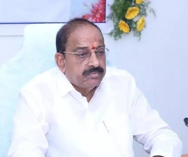 యూరియా నిల్వలపై కేంద్రానికి మంత్రి తుమ్మల లేఖ - Udayam Digital