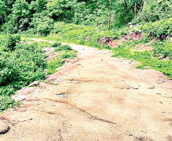కొండగట్టు గిరి ప్రదక్షిణ దారి నిర్లక్ష్యం