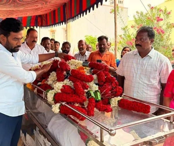 మాజీ సర్పంచ్ మృతి: పరిటాల శ్రీరామ్ నివాళి - Udayam Digital