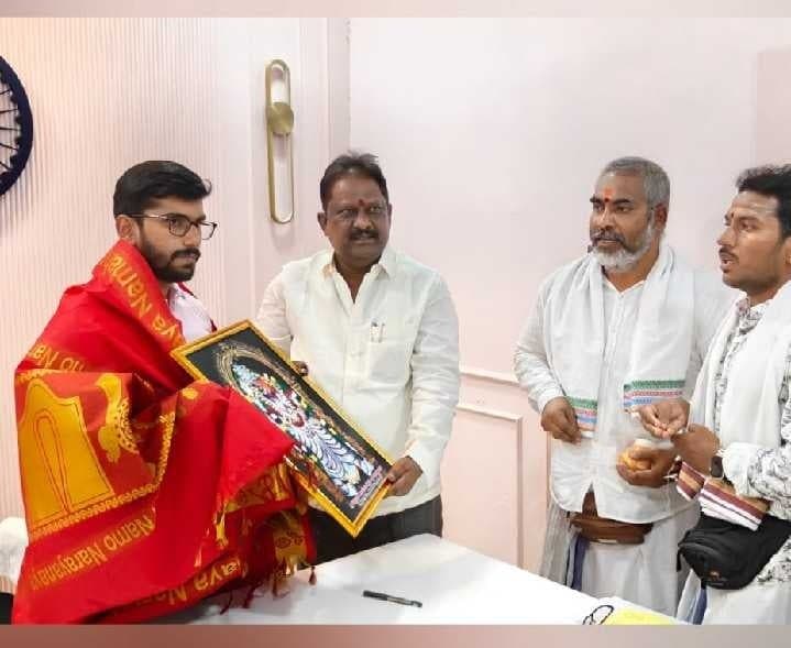 తాగునీటి ట్యాంక్‌కు అనుమతులు కోరిన ఆలయ అధికారులు - Udayam