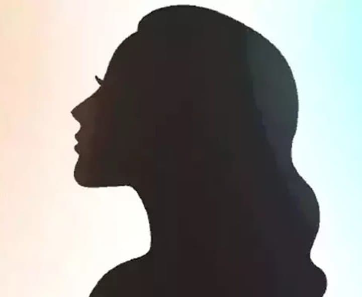 వలపు వలతో రూ.5 లక్షల డిమాండ్‌