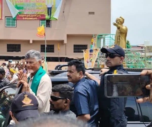 లింగంగుంట్లలో పర్యటించిన సీఎం చంద్రబాబు