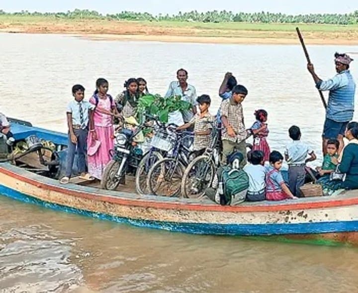 లంక గ్రామాలకు రెండు వంతెనలు