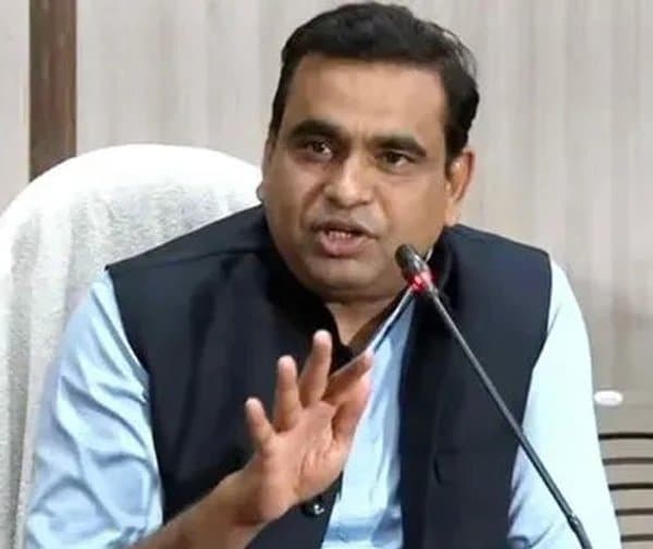 రామమందిర ట్రస్ట్ అవినీతిపై ఎంపీ చామల విమర్శలు
