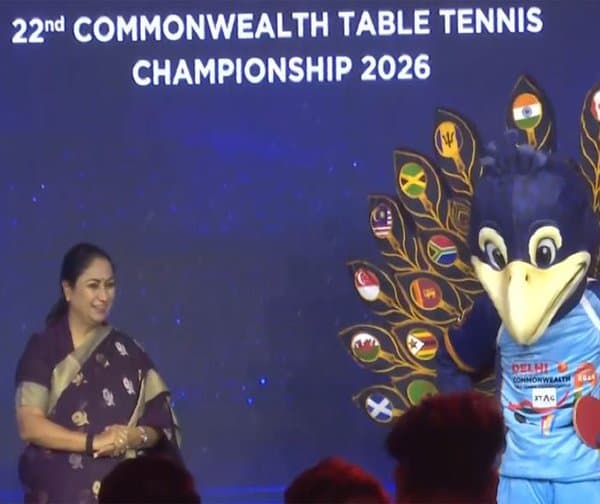 కామన్వెల్త్ టీటీ మస్కట్‌ను ఆవిష్కరించిన సీఎం