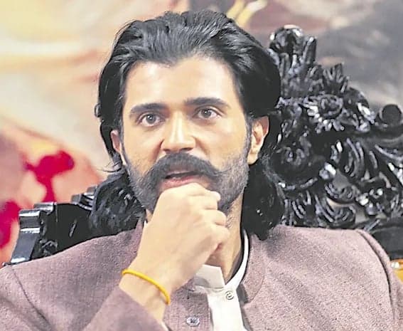 చరిత్రకు అద్దం పట్టే 'రణబాలి'