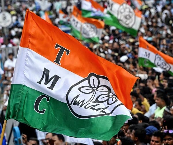 టీఎంసీలో రెబల్ కలకలం: స్పీకర్‌ను ఆశ్రయించిన ఎంపీలు - Udayam Digital