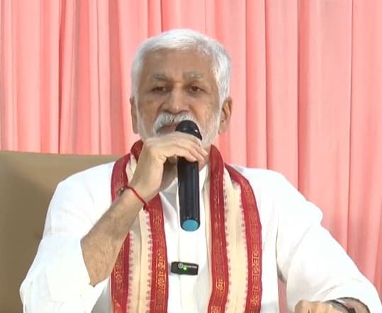 రెడ్‌బుక్‌, రప్పా రప్పా పార్టీలపై VSR వ్యాఖ్యలు