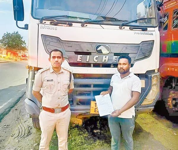 ఓవర్‌లోడ్‌ బండ్లపై భారీ జరిమానాలు