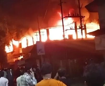 గోవా వాస్కో మార్కెట్‌లో భారీ అగ్నిప్రమాదం