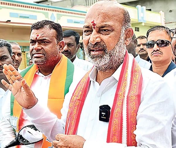 కాంగ్రెస్, భారాసలు రాష్ట్రాన్ని అప్పులపాలు చేశాయి