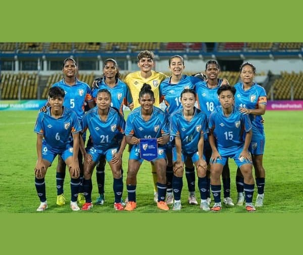 సాఫ్ మహిళల ఛాంపియన్‌షిప్ సెమీస్‌లో భారత్