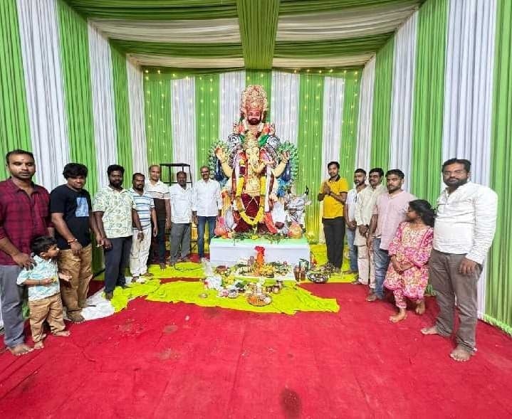 మల్లన్న ఒడిలో బొజ్జ గణపయ్య