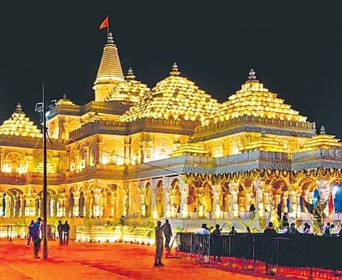 రామ మందిరం విరాళాల చోరీ.. 8 మందిపై ఛార్జిషీట్‌ - Udayam