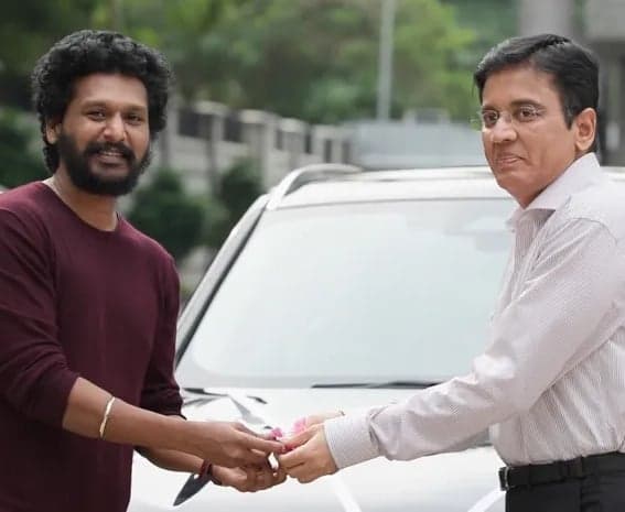 డీసీ సక్సెస్ లభ్యం