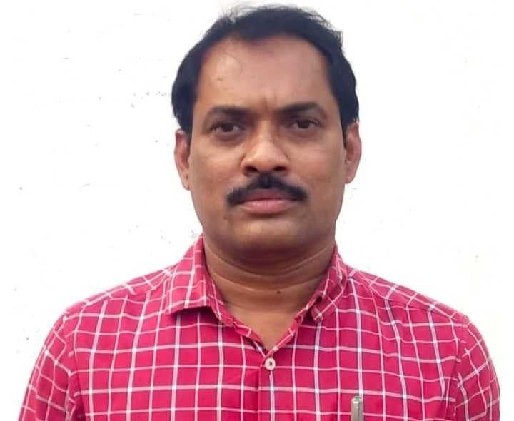 పట్టభద్రులు ఓటు నమోదు చేసుకోవాలి - Udayam