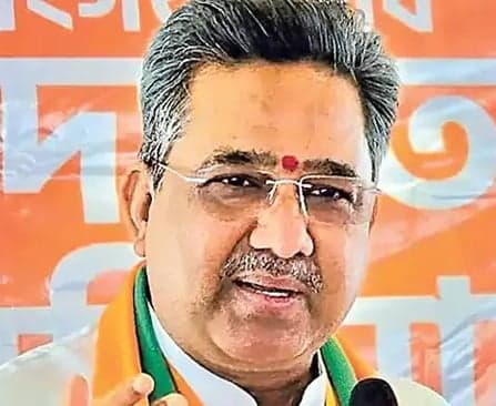పనిచేయనప్పుడు పదవులెందుకు?.. భాజపా నేతలకు బన్సల్ హెచ్చరిక