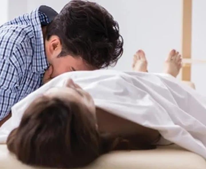 భార్య సమాధి వద్దే విషాదం