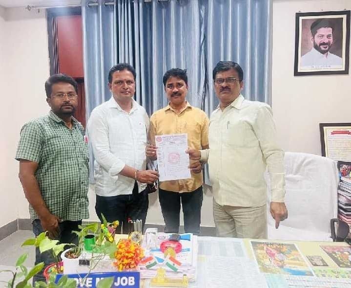 డీఎస్సీ ఉపాధ్యాయులకు ఇంక్రిమెంట్లకై వినతి - Udayam