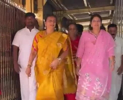 శ్రీవారిని దర్శించుకున్న సినీ, రాజకీయ ప్రముఖులు