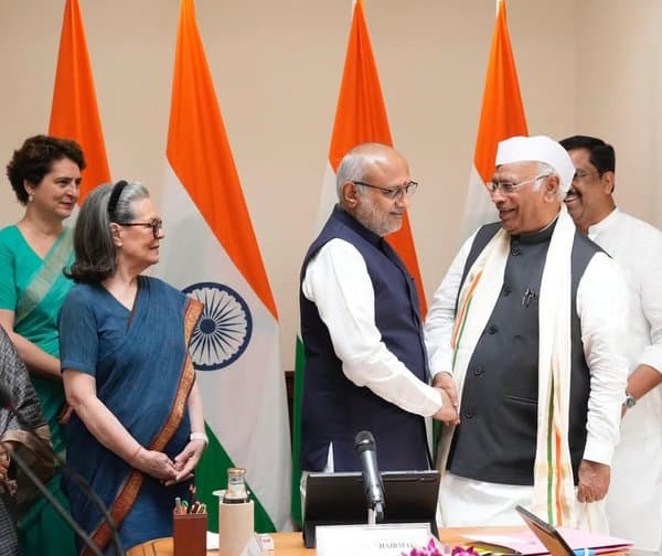 ప్రమాణ స్వీకారం చేసిన కొత్త రాజ్యసభ సభ్యులు