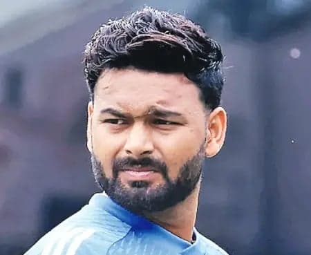 పంత్‌ స్థానంలో కుమార్‌ కుశాగ్ర