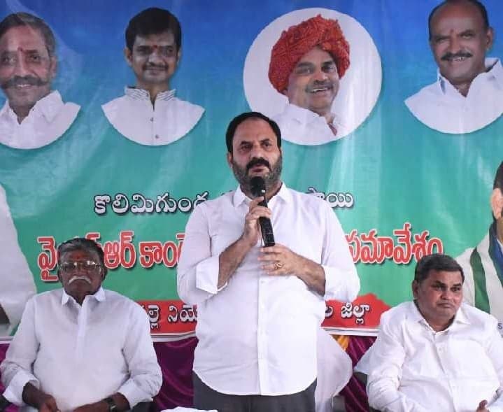 స్థానిక ఎన్నికల్లో విజయం మనదే: రామిరెడ్డి - Udayam