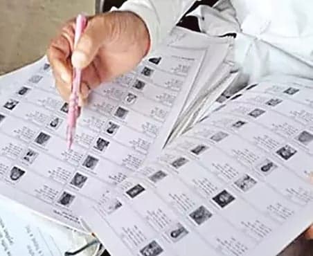 ఫారం-6లో మార్పులపై ఈసీ కమిషనర్ల అభ్యంతరాలు