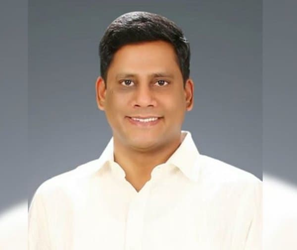 ఐపీఎల్‌కు తెలంగాణ బాట!