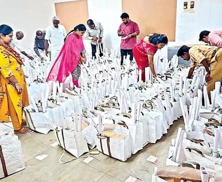 కడపలో కాడి పడేసిన వైకాపా