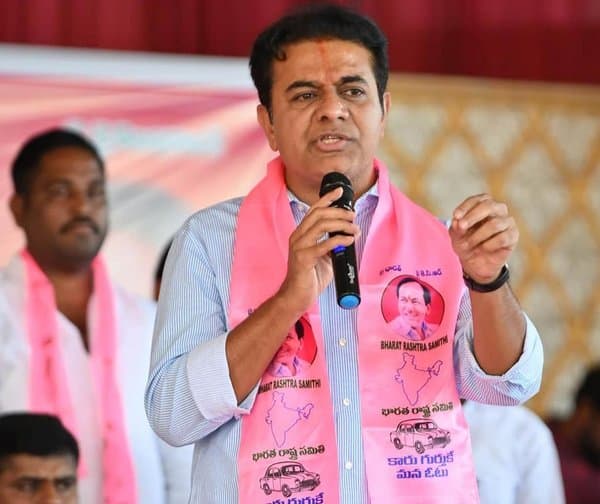 30 నెలల కాంగ్రెస్ పాలనలో విధ్వంసం: కేటీఆర్
